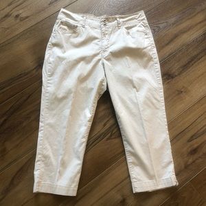 Bandolinoblu Cream Beige Capri Pants Size 10